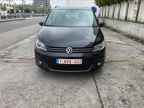 VW TOURAN 1.6 TDI Highline 2012 / 7 place, Autos, Volkswagen, Particulier, Touran, ABS, Régulateur de distance, Airbags, Air conditionné