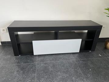 Tv meubel 1m40