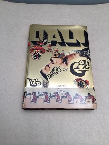 Boek Dali Diners de Gala Taschen 