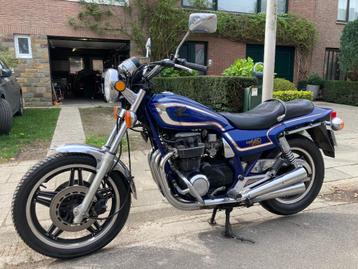 Moto Honda CB650SC oldtimer-ancêtre