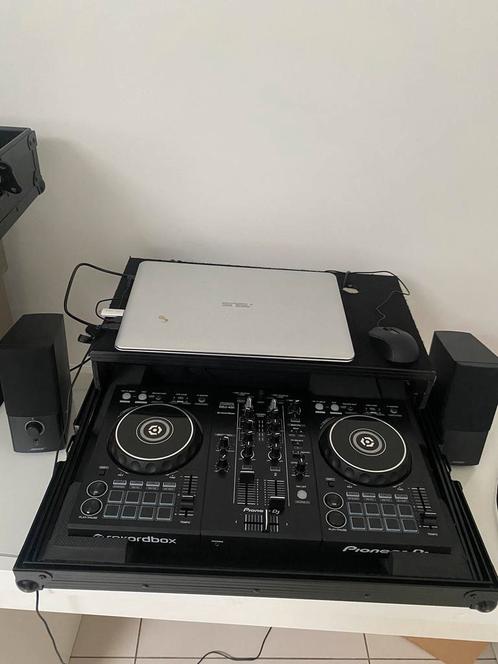 Pioneer Ddj-400+ Odyusa Flightcase + Bose boxen, Musique & Instruments, DJ sets & Platines, Comme neuf, DJ-Set, Pioneer, Enlèvement ou Envoi