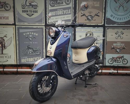 Nouveau Scooter Neco Di Lucio 50cc classe a, Vélos & Vélomoteurs, Scooters | Marques Autre, Neuf, Classe A (25 km/h), Essence