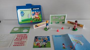 Playmobil set 4701 - voetballers met goal - in meeneemkoffer