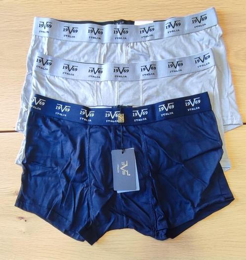 Lot 200 Pack (3Pieces) Boxers Hommes (La marque 19V69 ), Articles professionnels, Stock & Retail | Stocks, Textile, Enlèvement