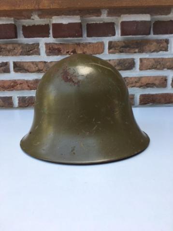 Casque bulgare de la Seconde Guerre mondiale