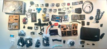 Lot GoPro avec une énorme quantité d'accessoires