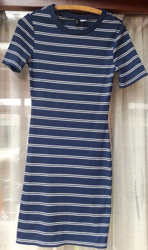 Blauw-wit gestreepte jurk van H&M maat 38, Kleding | Dames, Jurken, Gedragen, Maat 38/40 (M), Blauw, Ophalen of Verzenden