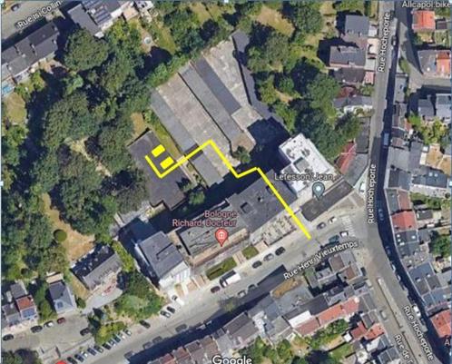 garage - box fermé sécurisé près Place St.Lambert à vendre, Immo, Garages & Places de parking, Liège (ville)