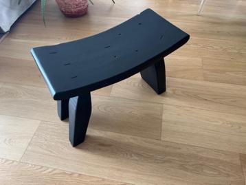 tabouret en bois noir La Redoute