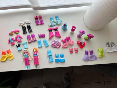 Polly Pocket popjes met veel magnetische kleertjes, Enfants & Bébés, Jouets | Poupées, Autres types, Enlèvement ou Envoi