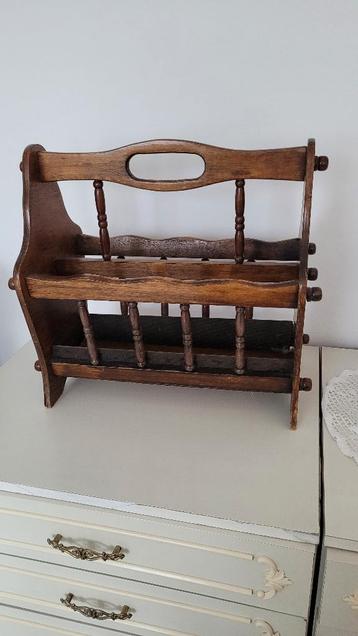 porte journaux en bois