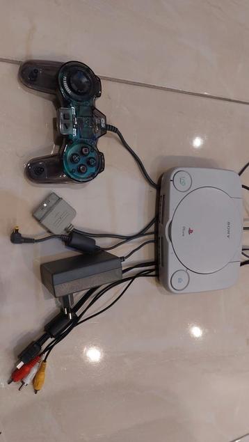 Playstation One comme neuf complet avec une manette