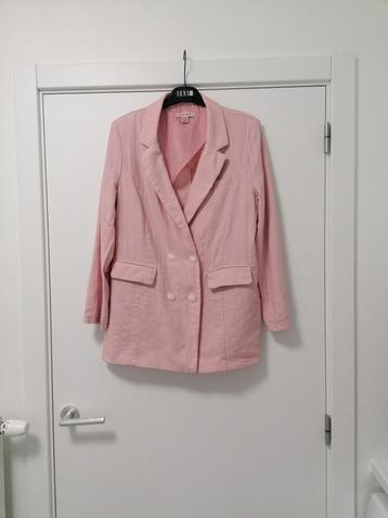 Roze blazer van Amisu, mt 42 