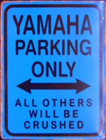 Plaque murale en métal vieilli rouillé Yamaha Parking Only