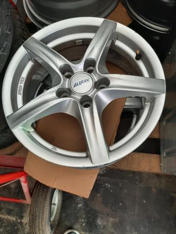 5 x 115, 16 pouces Opel Astra