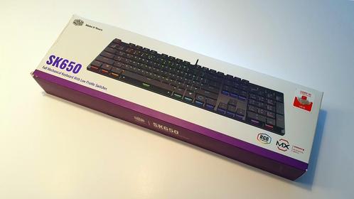 Coolermaster SK650 - Low Profile Mechanical - QWERTY US, Informatique & Logiciels, Claviers, Comme neuf, Qwerty, Filaire, Clavier gamer