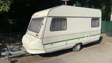 Caravan chateau