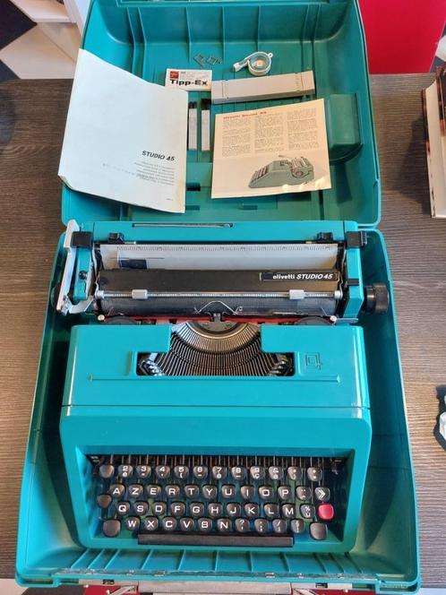 Machine à écrire Vintage Olivetti Studio 45 avec étui de ran, Divers, Machines à écrire, Utilisé, Enlèvement ou Envoi