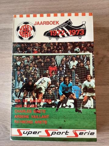 Voetbaljaarboek 1972-1973