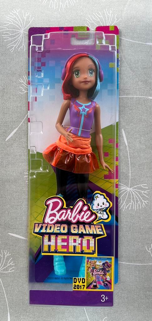 4 leuke Barbie poppen (nieuw), Kinderen en Baby's, Speelgoed | Poppen, Nieuw, Barbie, Ophalen of Verzenden