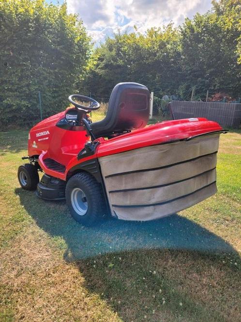 grasmaaier  Honda 2315  2014, Tuin en Terras, Grasmaaiers, Zo goed als nieuw, Benzine-grasmaaier, 50 cm of meer, Cirkelmaaier