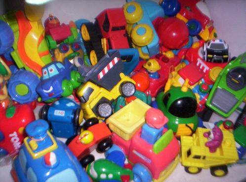 13 stuks speelgoedvoertuigen + auto's 1jaar-3jr , foto's, Enfants & Bébés, Jouets | Véhicules en jouets, Comme neuf, Enlèvement ou Envoi