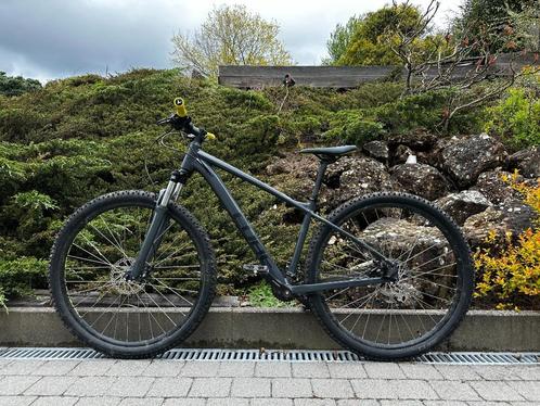 Mountain bike Cube taille M roues 29 pouces ( comme neuf), Vélos & Vélomoteurs, Vélos | Hommes | Vélos de sport & Vélo de randonnée