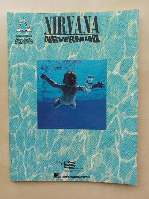 Nirvana Nevermind Songbook - Guitar Recorded Versions, Musique & Instruments, Partitions, Utilisé, Rock et Metal, Guitare, Guitare basse