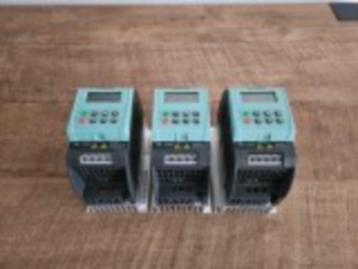 à vendre : 3 variateurs de fréquence Siemens Sinamics G110, 