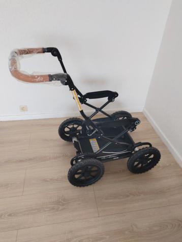 Kinderwagen en toe behoren