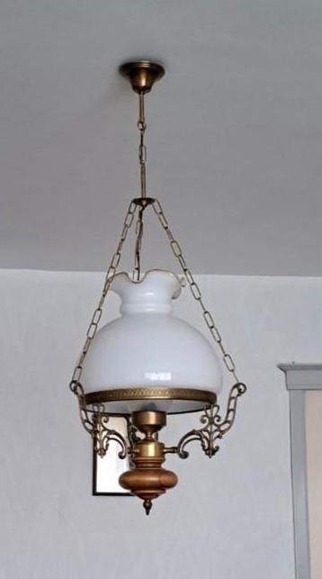 Antieke luster in koper en melkglas - 'Lampe Belge' stijl