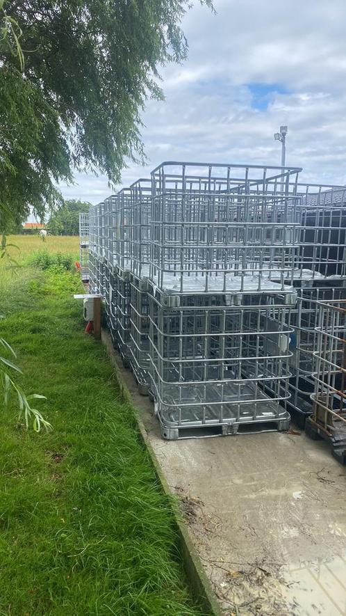 Ibc kooien met metalen /plastieken pallet, Doe-het-zelf en Bouw, Overige Doe-Het-Zelf en Bouw, Zo goed als nieuw, Ophalen