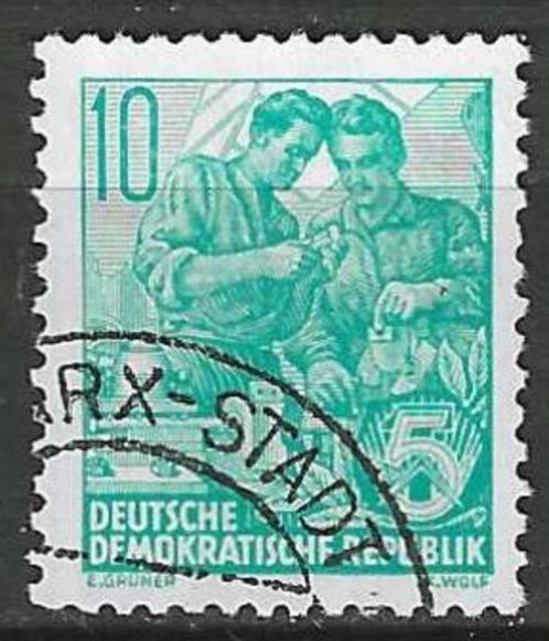 Duitsland DDR 1954 - Yvert 152 - Vijfjarenplan - 10 p. (ST), Timbres & Monnaies, Timbres | Europe | Allemagne, Affranchi, RDA