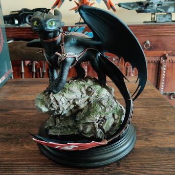 Sideshow - How To Train Your Dragon - Toothless Statue