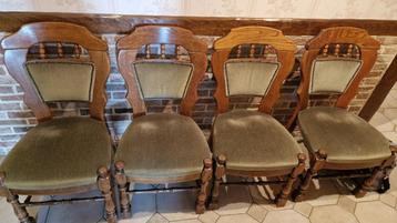 Set van 6 antieke stoelen