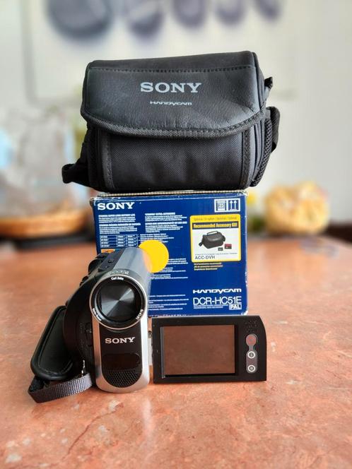 Cassette vidéo numérique Sony DCR-HC51 (mini Dv), TV, Hi-fi & Vidéo, Caméscopes numériques, Comme neuf, Sony, Enlèvement ou Envoi