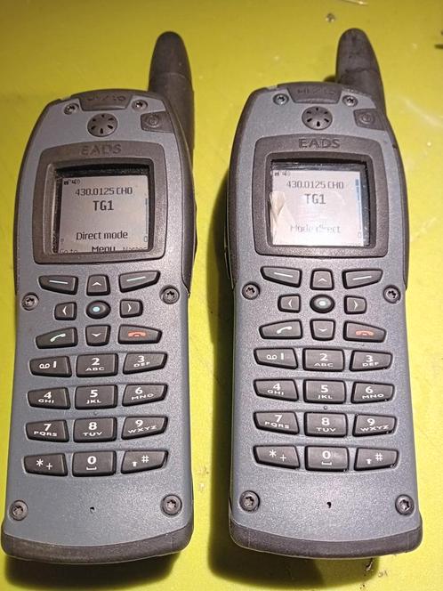 THR880i EADS  Cassidian TETRA, Télécoms, Talkies-walkies & Walkies-talkies, Comme neuf, Accessoires, Enlèvement ou Envoi
