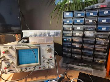 Defecte (gitaar) versterkers gezocht.