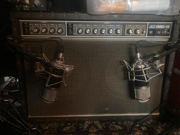 vintage Roland JC 120 guitar amp serie nummer 320017