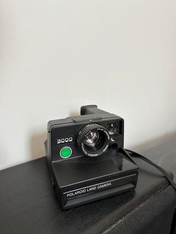 Polaroid 3000 land camera