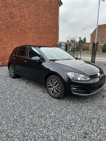 Volkswagen Golf 1.2TSI BlueMotion Allstar AUTOMATIQUE !