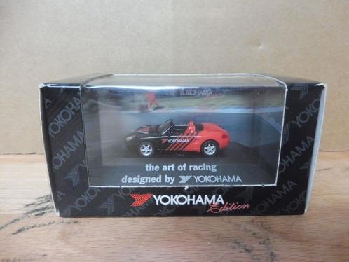 1:87 Herpa 026232 Porsche Boxster The art of racing Yokohama, Hobby & Loisirs créatifs, Voitures miniatures | 1:87, Comme neuf