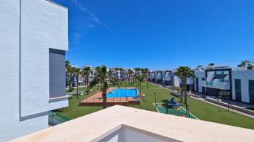 Luxe penthouse wonen op Oasis Beach, El Raso