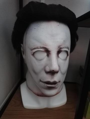Michael Myers Halloween lifesize bust