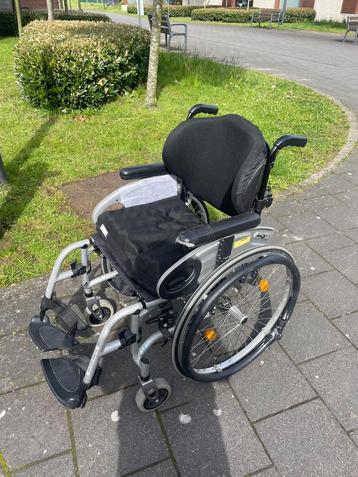 Quickie rolstoel prijs : 25€