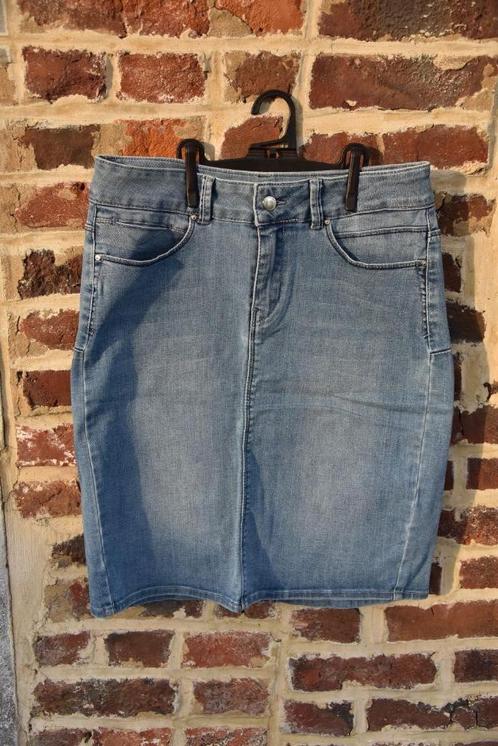 Jupe jeans JBC 40, Vêtements | Femmes, Jupes, Porté, Taille 38/40 (M), Bleu, Enlèvement ou Envoi