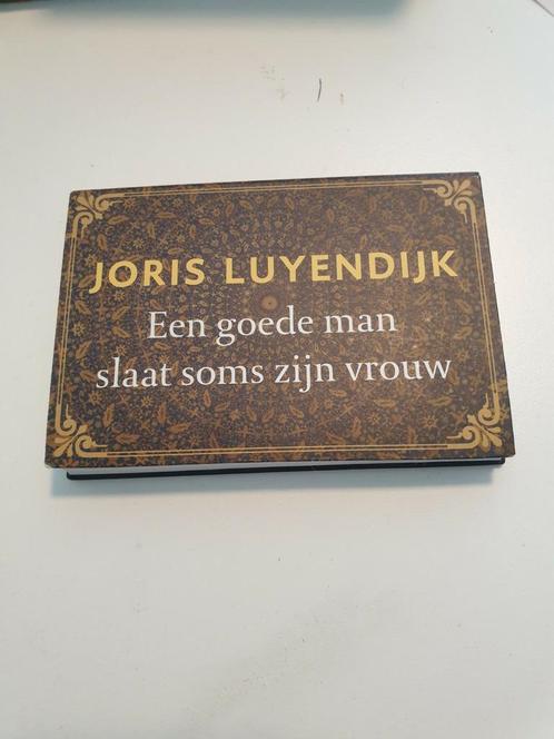 Joris Luyendijk - Een goede man slaat soms zijn vrouw, Livres, Récits de voyage, Comme neuf, Enlèvement ou Envoi
