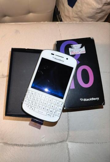 Nieuw blackberry Q10 wit edition met telegram, YouTube en 