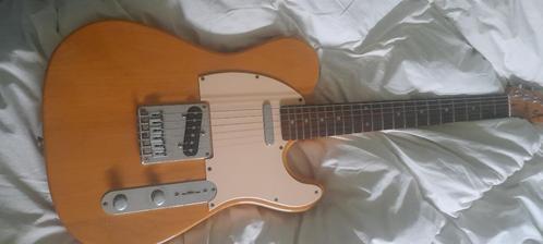 Squier Telecaster by Fender classic vibe, Musique & Instruments, Instruments à corde | Guitares | Électriques, Utilisé, Solid body
