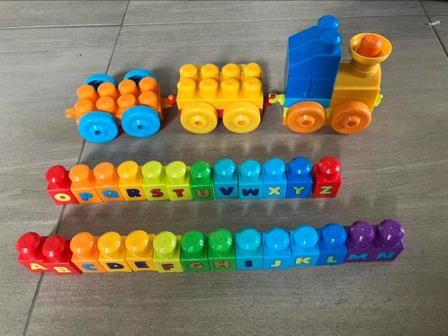 Mega Bloks First Builders ABC Leren Speelgoedtrein, Kinderen en Baby's, Speelgoed | Bouwstenen, Gebruikt, Ophalen